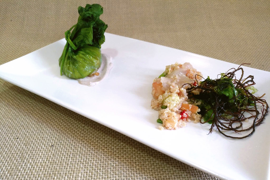 ensalada de quinoa, algas y bonito marinado
